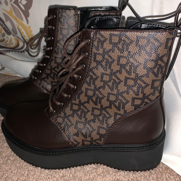 DKNY boots - Picture 2 of 5